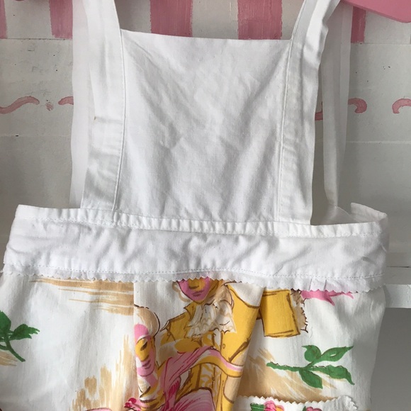 ❤️💕♻️Adorable Handmade Childs Apron - Gorgeous ♻️and all recycled materials ❤️ - Picture 2 of 11